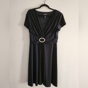 EUC RM Richard's Black Roushing Dress w/ Oval Brooch.  Vintage looking.  Size 12